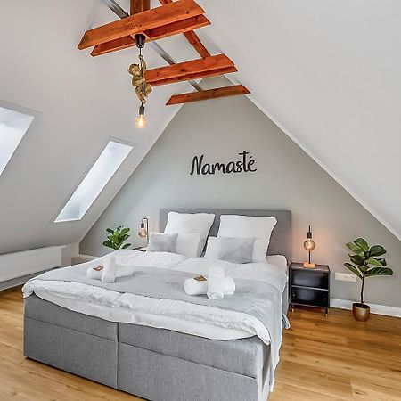 באד וינדסהיים Namaste Homes - Ferienwohnung Mit Dachterrasse מראה חיצוני תמונה